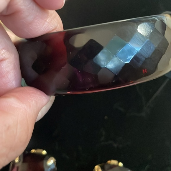 Vintage garnet glass bangle and earrings Jewelry Set - Picture 3 of 7